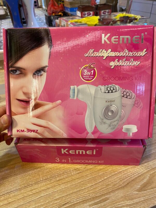 Kemei Km-3077 ماكينة حلاقة نسائية للجسم والوجه قابلة للشحن - استخدام جاف ورطب - Image 2
