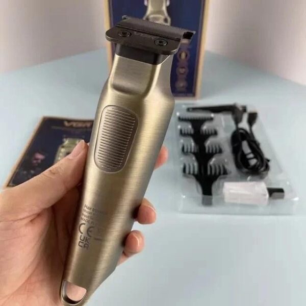 ماكينة قص وحلاقة الشعر للرجال بالشحن VGR V-901 - Image 2