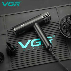 استشوار VGR 427 - مجفف شعر سريع بقوة 2000 وات مع فوهات متعددة
