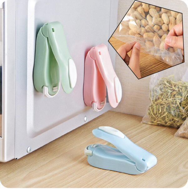 اله تغليف الطعام و اكياس الطعام Mini Portable Food Storage Bag Sealing Machine - Image 4